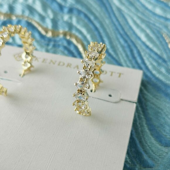 Kendra Scott Cailin Gold White Crystal Hoop Earrings. New with pouch - Picture 2 of 3